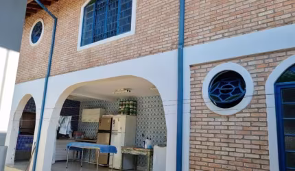 Casa com 3 quartos à venda no Centro, Campo Limpo Paulista  por R$ 1.060.000