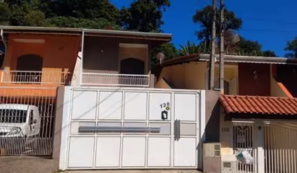 Casa com 3 quartos à venda no Jardim Campo Limpo, Campo Limpo Paulista  por R$ 680.000