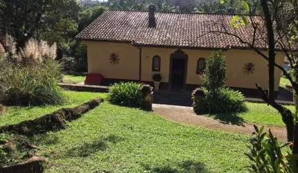Chácara / sítio com 4 quartos à venda no Estância Figueira Branca, Campo Limpo Paulista  por R$ 950.000