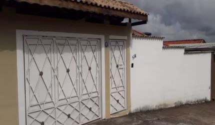 Casa com 4 quartos à venda no Jardim Europa, Campo Limpo Paulista  por R$ 1.200.000
