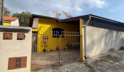 Casa com 2 quartos à venda no Jardim Vitória, Campo Limpo Paulista  por R$ 400.000