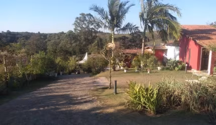 Chácara / sítio com 2 quartos à venda no Ville Saint James I, Campo Limpo Paulista  por R$ 620.000