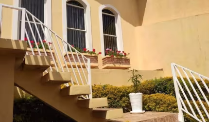 Casa com 3 quartos à venda no Jardim Paulista, Campo Limpo Paulista  por R$ 600.000