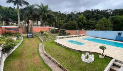Chácara / sítio com 2 quartos à venda no Parque Iramaia, Campo Limpo Paulista  por R$ 800.000
