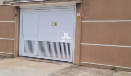 Casa com 3 quartos à venda no Jardim Vitória, Campo Limpo Paulista  por R$ 750.000