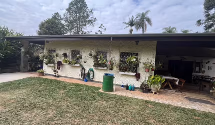Chácara / sítio com 2 quartos à venda no Estância Figueira Branca, Campo Limpo Paulista  por R$ 450.000