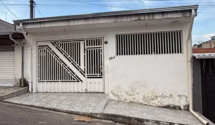 Casa com 2 quartos à venda no Conjunto Habitacional São José, Campo Limpo Paulista  por R$ 265.000