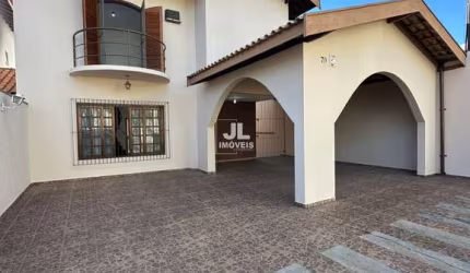 Casa com 3 quartos para alugar no Portal da Primavera, Campo Limpo Paulista  por R$ 5.500