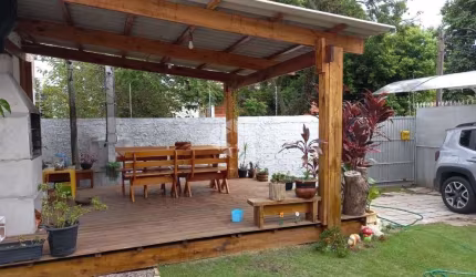 Casa com 3 quartos à venda na Rua Tito Chaves, 231, Jardim Floresta, Porto Alegre, 70 m2 por R$ 319.900
