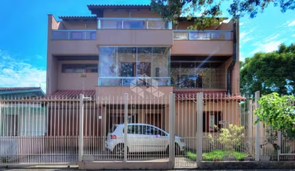 Casa em condomínio fechado com 5 quartos à venda na Rua Doutor Barcelos, 2708, Tristeza, Porto Alegre, 324 m2 por R$ 1.200.000
