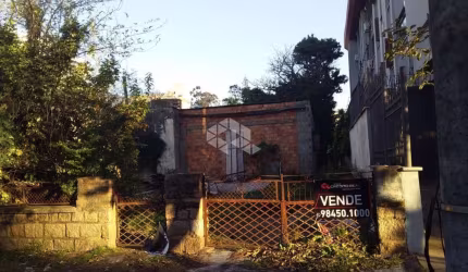 Terreno à venda na Rua Ariovaldo Pinheiro, 241, Passo da Areia, Porto Alegre, 445 m2 por R$ 700.000