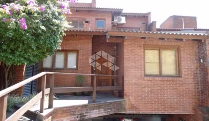 Casa em condomínio fechado com 4 quartos à venda na Rua Bazilio Pellin Filho, 900, Vila Conceição, Porto Alegre, 400 m2 por R$ 1.590.000