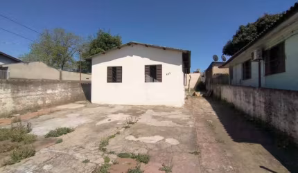 Casa com 2 quartos à venda no Rubem Berta