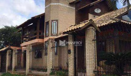 Sobrado com 4 dormitórios à venda, 242 m² por R$ 459.900,00 - Porto Verde - Alvorada/RS
