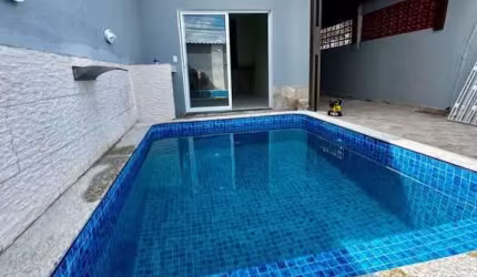 Casa para Venda em Mongaguá, Balneário Jussara, 3 dormitórios, 1 suíte, 2 banheiros, 3 vagas