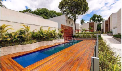 Granja Julieta Casa em Condomínio com 4 Suítes e 5 Garagens