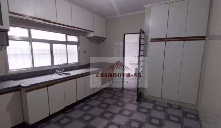 Sobrado com 3 dormitórios para alugar, 300 m² por R$ 4.207,00/mês - Utinga - Santo André/SP