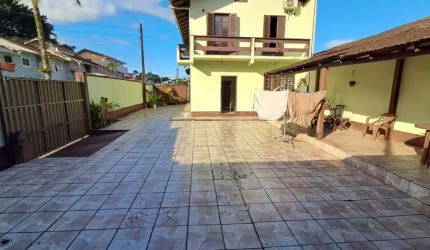 Excelente casa para venda no bairro Itaum - Agende sua visita conosco!