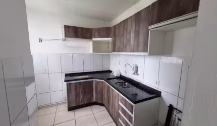 Apartamento para venda localizado no bairro Iririú