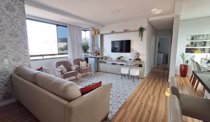 Este lindo apartamento à venda oferece conforto e estilo em uma localização excelente, no bairro Floresta.