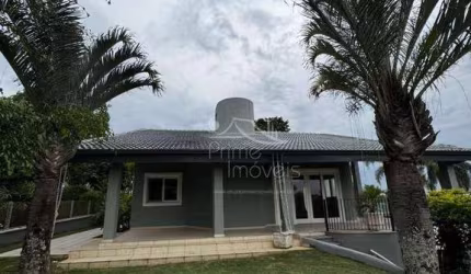 Casa para locação e venda no Condomínio Arujazinho I II III