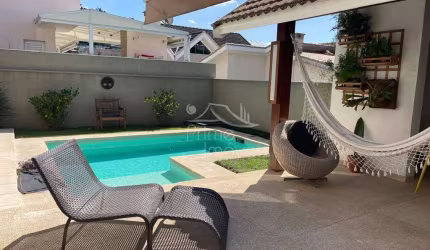 Casa para locação e venda no Condomínio Arujá 5