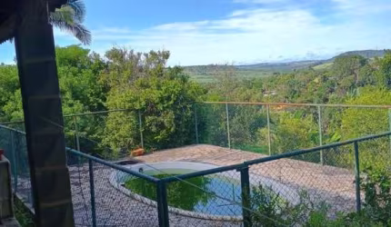 Chácara / sítio à venda na Laranjeiras, Centro, Salto de Pirapora por R$ 300.000