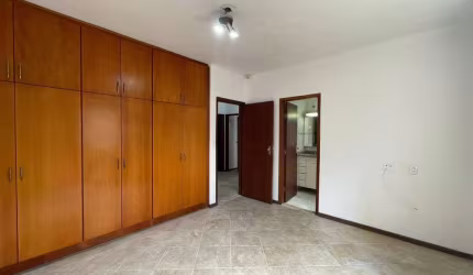 Casa com 4 quartos à venda na Guarda Civil, 229, Vila Barão, Sorocaba por R$ 860.000