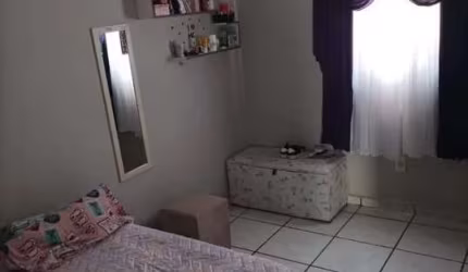 Casa com 2 quartos à venda na Oséias José Pinto, 59, Jardim Wanel Ville V, Sorocaba por R$ 295.000