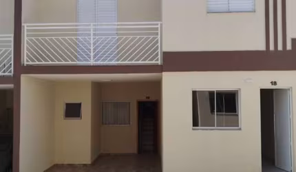 Casa com 2 quartos à venda na Pirelli, 1882, Éden, Sorocaba por R$ 264.000