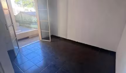 Casa com 4 quartos à venda na Felipe Silva, 3, Jardim Humberto de Campos, Sorocaba por R$ 325.000