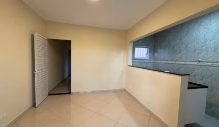 Casa com 2 quartos para alugar na Constantino Verrone, 366, Ipanema Ville, Sorocaba por R$ 1.850