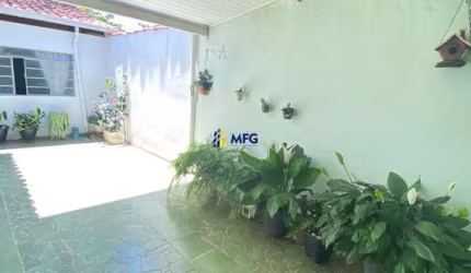 Casa com 2 quartos à venda na Morvan Dias Figueiredo, 167, Jardim Santa Rosália, Sorocaba, 144 m2 por R$ 430.000