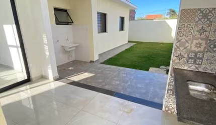 Casa com 2 quartos à venda na Soraia João Moreira, 40, Jardim Casa Nova, Capela do Alto por R$ 395.000