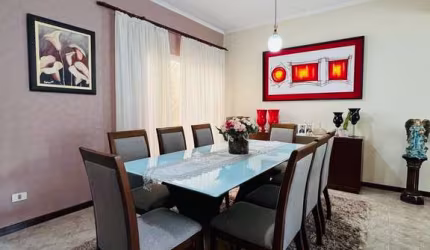 Casa com 3 quartos à venda na Alameda Jaboticabal, 1111, Jardim Saira, Sorocaba por R$ 799.000