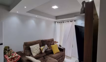 Casa em condomínio fechado com 2 quartos à venda na Rua Seraphim Banietti, 1025, Caguassu, Sorocaba por R$ 298.000
