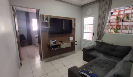 Casa em condomínio fechado com 2 quartos à venda na Rua Diniz Góes da Silva, Jardim Residencial Imperatriz, Sorocaba por R$ 280.000