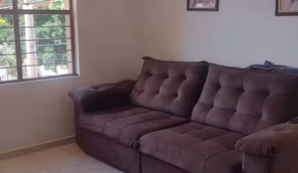 Casa com 2 quartos à venda na Alameda dos Gladiolos, Jardim Simus, Sorocaba por R$ 650.000