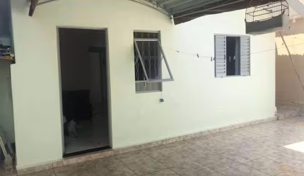 Casa com 3 quartos à venda na Rua Aparicio Fiuza de Carvalho, 525, Centro, Itaporanga por R$ 375.000