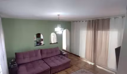 Casa com 6 quartos à venda na Rua Assis Machado, 770, Vila Hortência, Sorocaba por R$ 950.000