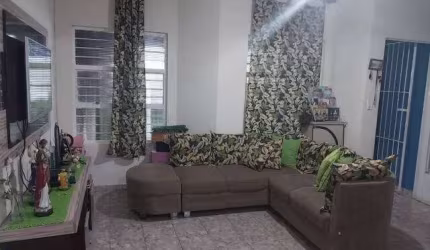 Casa com 3 quartos à venda na Rua André Bergara Lopes, 65, Parque Esmeralda, Sorocaba por R$ 330.000