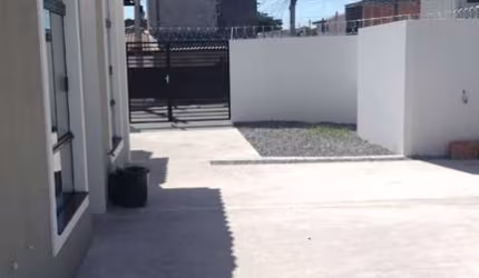 Casa com 2 quartos à venda na Rua Ermolau Del Cistia, 1595, Vila Mineirão, Sorocaba por R$ 225.000
