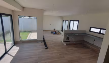 Casa em condomínio fechado com 3 quartos à venda na Avenida Paraná, 2790, Cajuru do Sul, Sorocaba por R$ 990.000