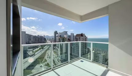 Apartamento com 4 quartos à venda na Rua 202, 35, Meia Praia, Itapema por R$ 3.390.000