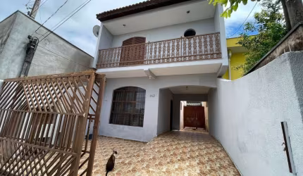 Casa com 3 quartos à venda na Cecília Lopes Salvestro, 162, Jardim Botucatu, Sorocaba por R$ 365.000