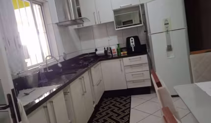 Casa com 3 quartos à venda na Rua Cinco, 477, George Oettrer, Iperó por R$ 350.000