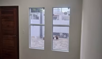 Casa com 2 quartos à venda na Esdras Gonçalves, 18, Parque Vista Barbara, Sorocaba por R$ 235.000