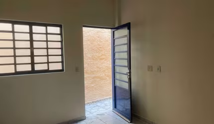 Casa com 2 quartos à venda na Rua Prudente de Moraes, 164, Jardim Santa Rosália, Sorocaba por R$ 280.000