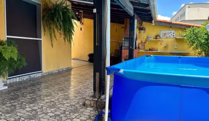 Casa com 3 quartos à venda na Independência, 1, Éden, Sorocaba por R$ 745.000