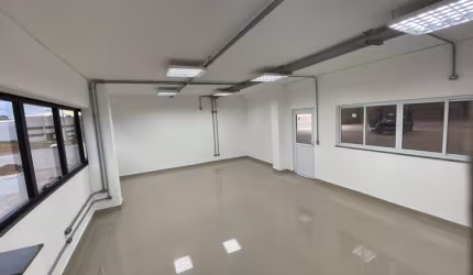 Barracão / Galpão / Depósito para alugar na Avenida Independência, 100, Éden, Sorocaba por R$ 51.000